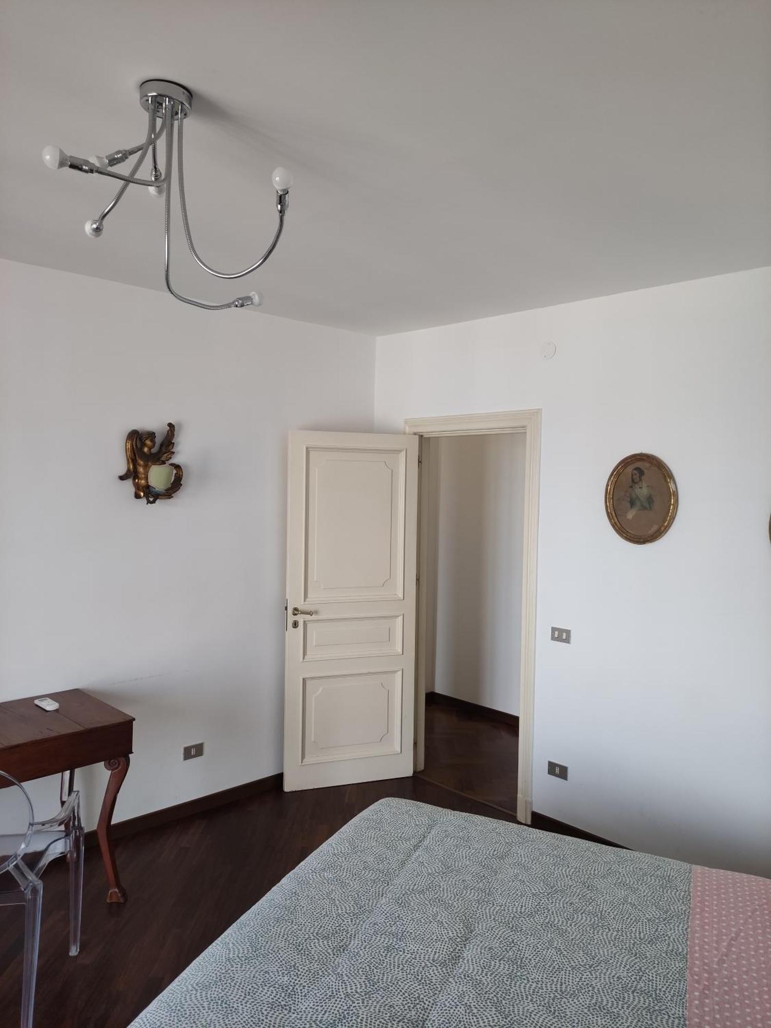 New Panoramic Apartment - Half Way Center-Vomero District Napels Buitenkant foto